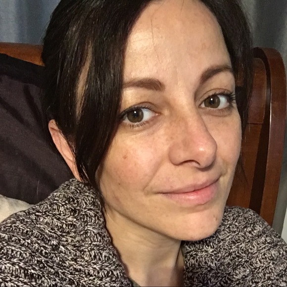 Meet your Posher, Mila - Picture 1 of 1